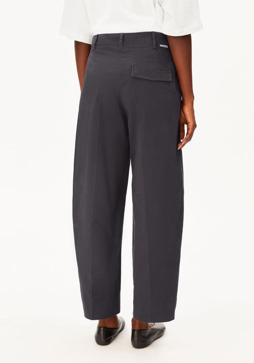 BARREL LEG TWILL PANT Organic cotton blend
